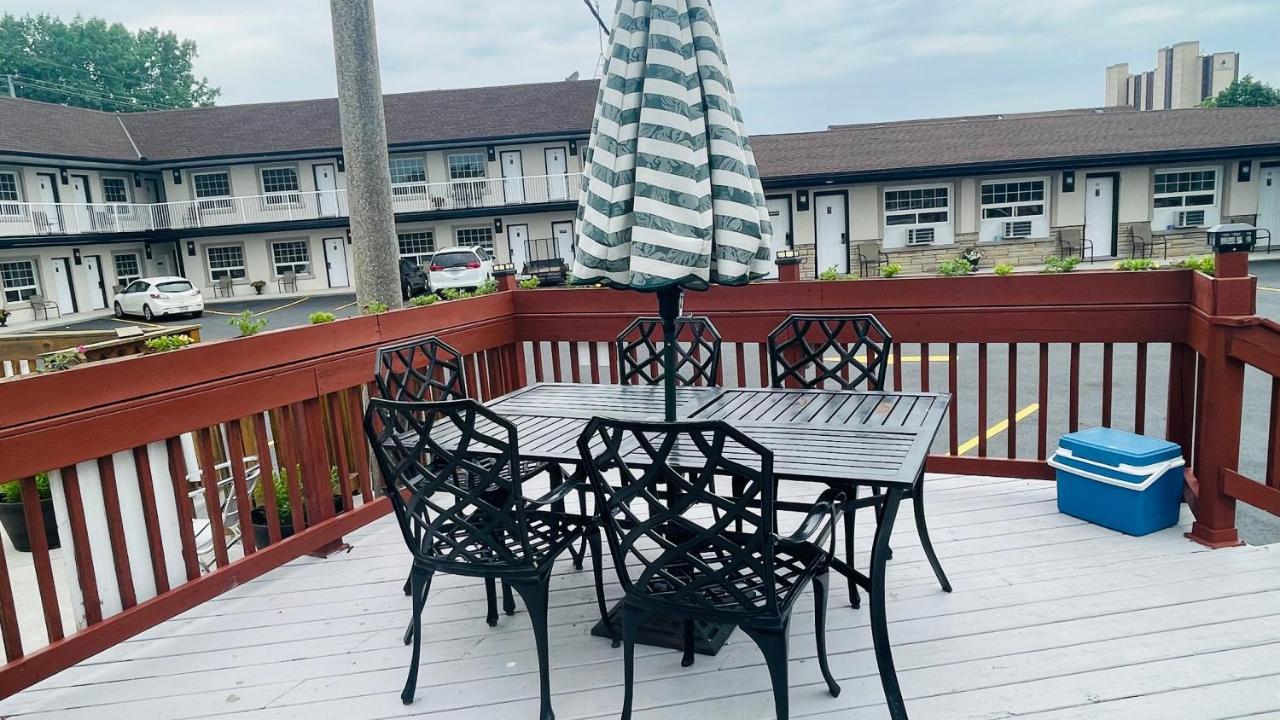Falls Lodge By The Falls Niagara Falls Ngoại thất bức ảnh