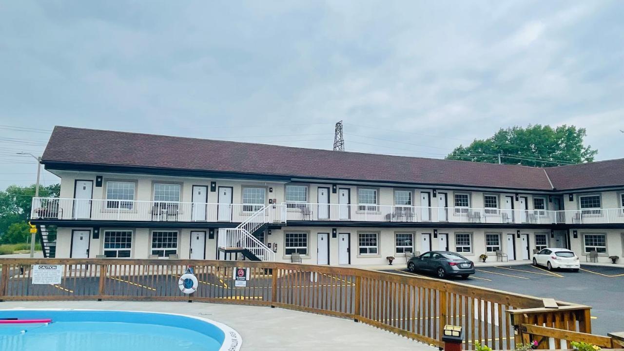 Falls Lodge By The Falls Niagara Falls Ngoại thất bức ảnh
